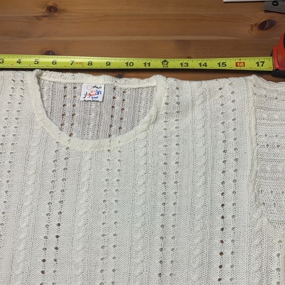 Egyptian NWOT Acrylic Sweater, Ivory, Short Sleeve, Loose Cable Knit,Light - Picture 5 of 11
